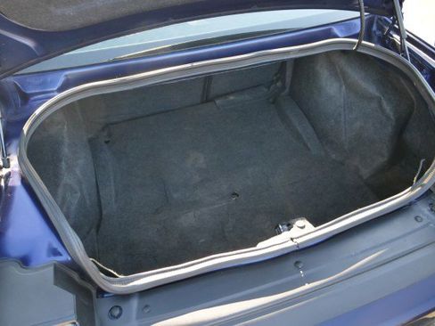 Used 2017 Dodge Challenger SRT Hellcat image 29