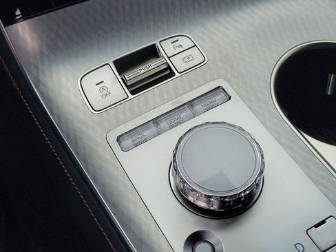 New 2026 Genesis GV70 2.5T Sport Prestige AWD/4WD image 15