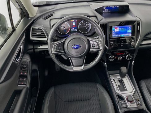 Used 2024 Subaru Forester Premium image 26