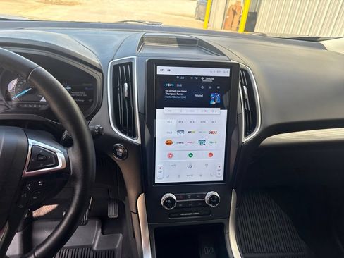 Certified 2023 Ford Edge SEL w/ Convenience Package AWD/4WD image 18