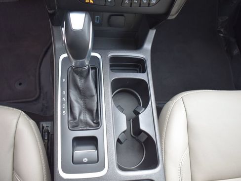 Used 2019 Ford Escape Titanium AWD/4WD image 14