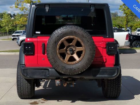 Used 2018 Jeep Wrangler Sport image 7
