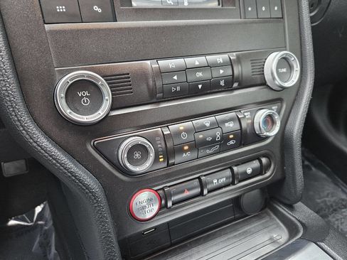 Used 2019 Ford Mustang GT w/ Black Accent Package RWD image 24