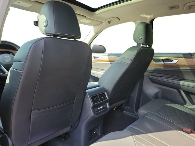 Used 2025 Volkswagen Atlas SE AWD/4WD image 20