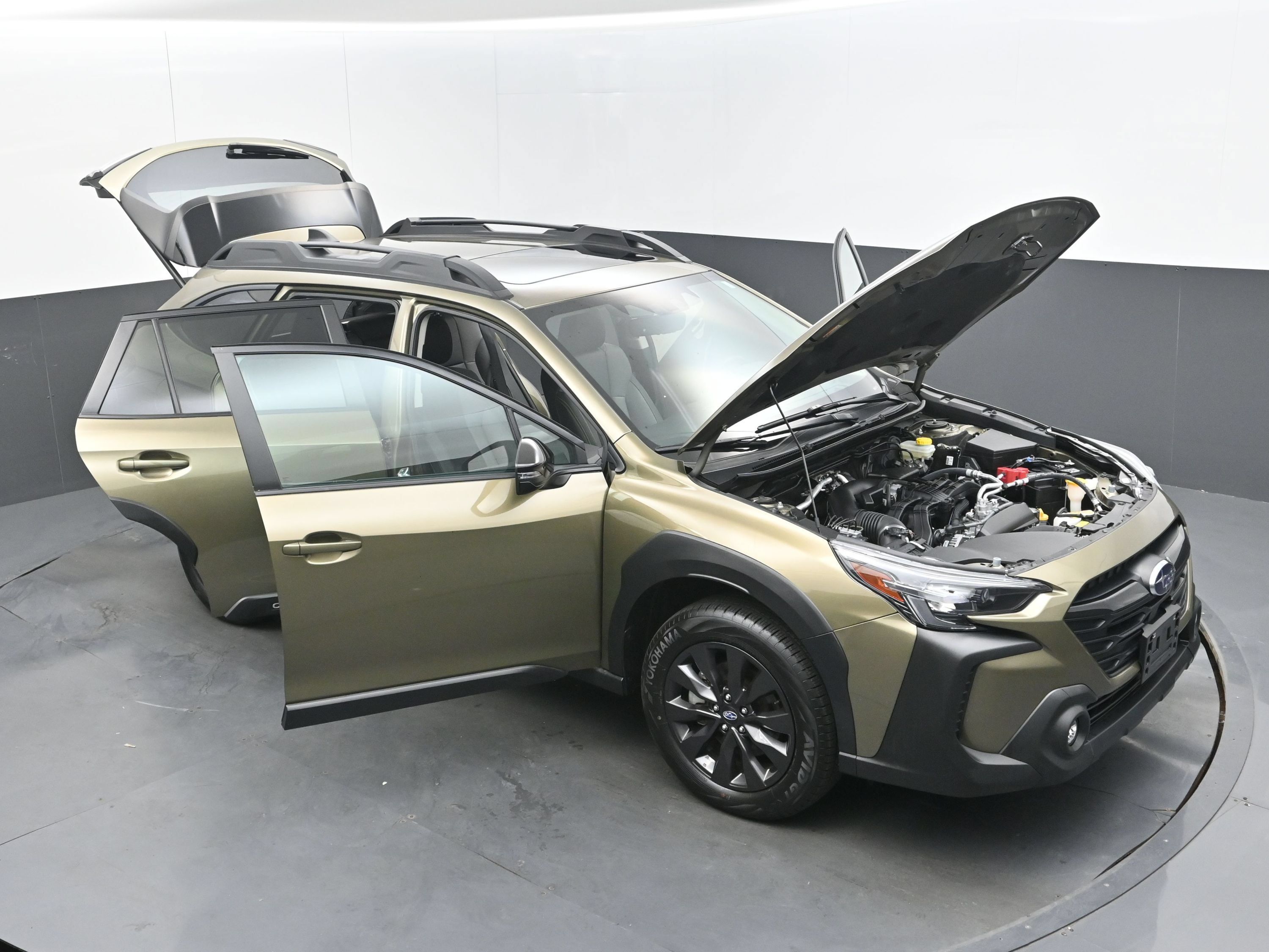 Used 2025 Subaru Outback Onyx Edition AWD/4WD image 40