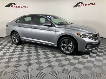 Used 2024 Volkswagen Jetta SE w/ Panoramic Sunroof Package