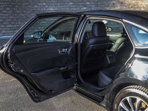 Used 2016 Toyota Avalon XLE image 20