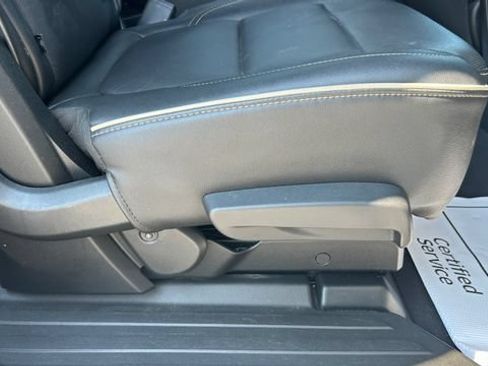 Certified 2023 Chevrolet Traverse Premier w/ Redline Edition AWD/4WD image 25