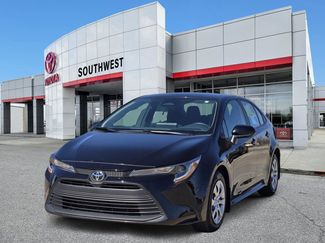Used 2025 Toyota Corolla LE video 2