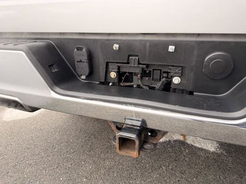 Used 2019 Chevrolet Silverado 1500 LT w/ All-Star Edition image 35