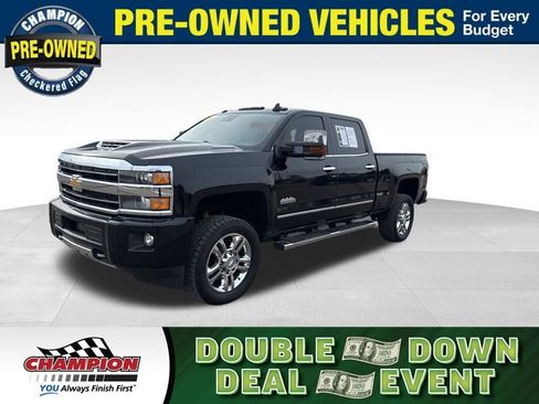 Used 2019 Chevrolet Silverado 2500 High Country w/ Duramax Plus Package image 1