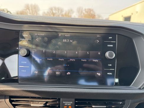 Used 2020 Volkswagen Jetta SEL image 12