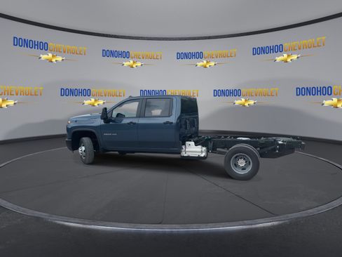 New 2026 Chevrolet Silverado 3500 W/T w/ WT Convenience Package AWD/4WD image 9