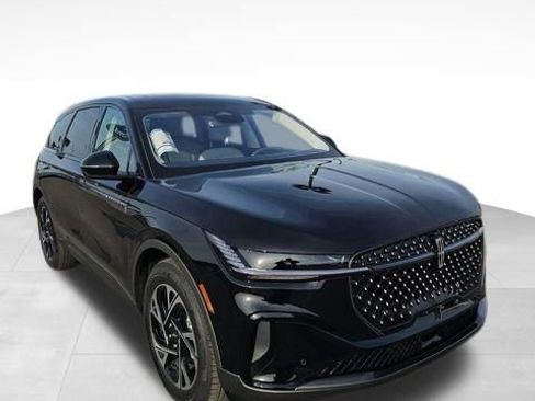 New 2026 Lincoln Nautilus Premier w/ Equipment Group 102A image 4