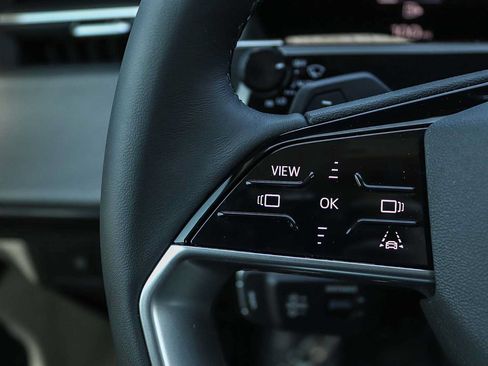 New 2026 Audi Q3 quattro 2.0T AWD/4WD image 18
