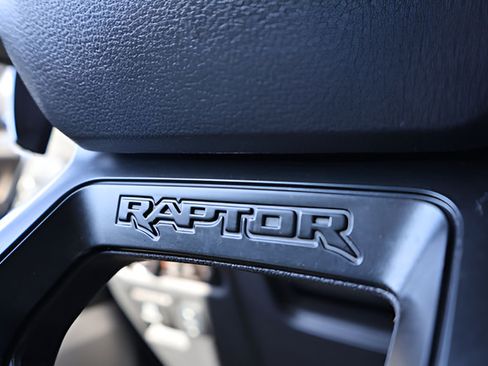 Used 2025 Ford F150 Raptor AWD/4WD image 24