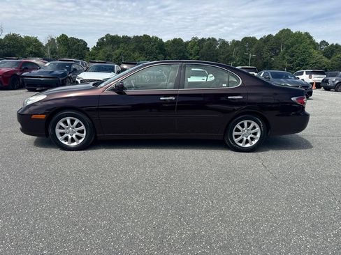 Used 2002 Lexus ES 330 FWD image 2