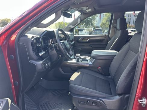 Used 2023 Chevrolet Silverado 1500 RST AWD/4WD image 16