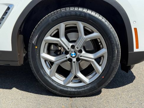 Used 2024 BMW X3 xDrive30i w/ Convenience Package AWD/4WD image 14