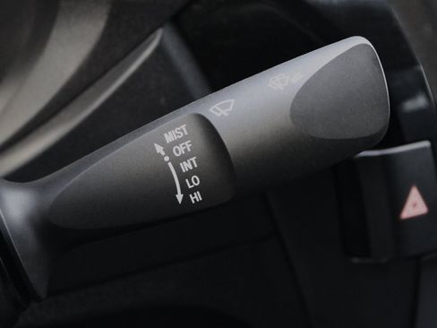 Used 2014 Toyota Corolla L image 33