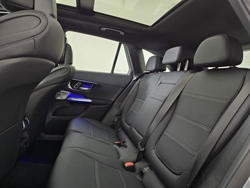 New 2026 Mercedes-Benz GLC 300 4MATIC image 23