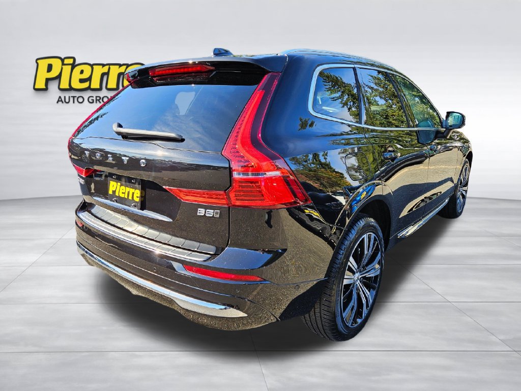 Used 2023 Volvo XC60 B5 Plus w/ Climate Package AWD/4WD image 5