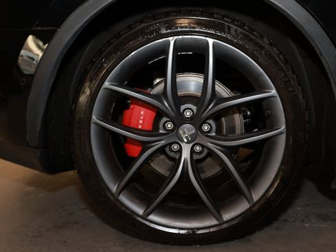 Used 2021 Tesla Model Y Performance image 26