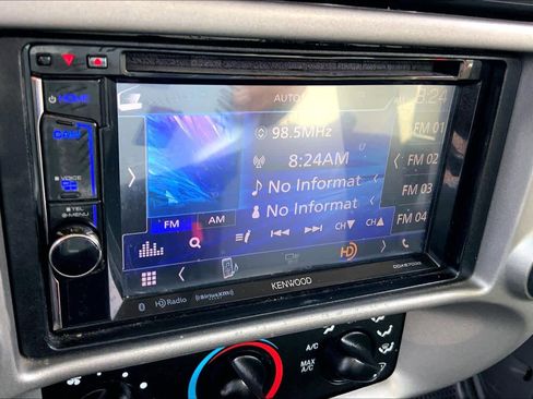 Used 2010 Ford Ranger XLT image 27