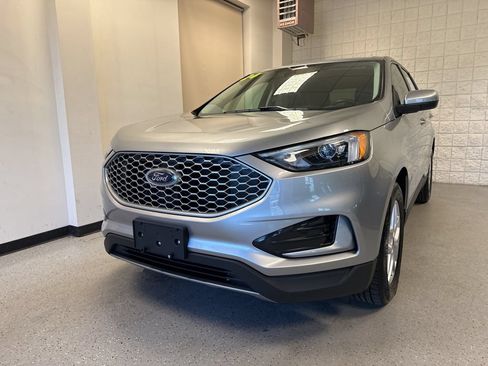 Used 2024 Ford Edge SEL AWD/4WD image 35