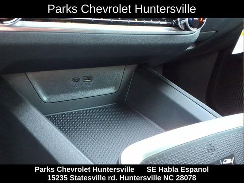 New 2026 Chevrolet Equinox LT w/ Convenience Package II FWD image 10
