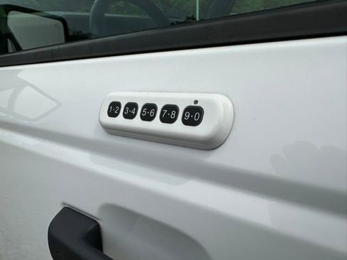 Used 2023 Ford Bronco Wildtrak AWD/4WD image 11