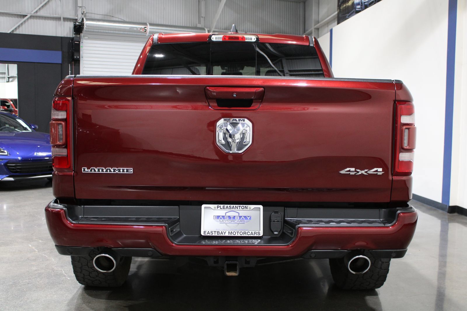 Used 2020 RAM 1500 Laramie w/ Sport Appearance Package AWD/4WD image 10