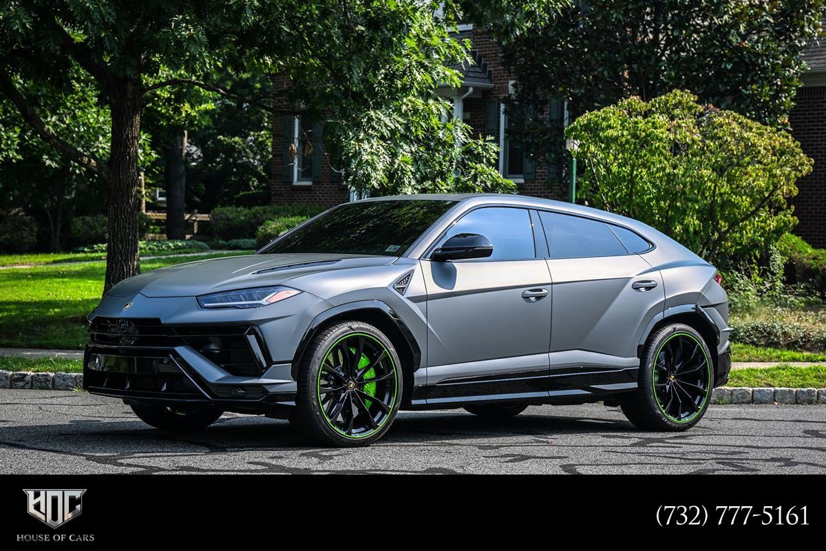 Used 2024 Lamborghini Urus S AWD/4WD image 1