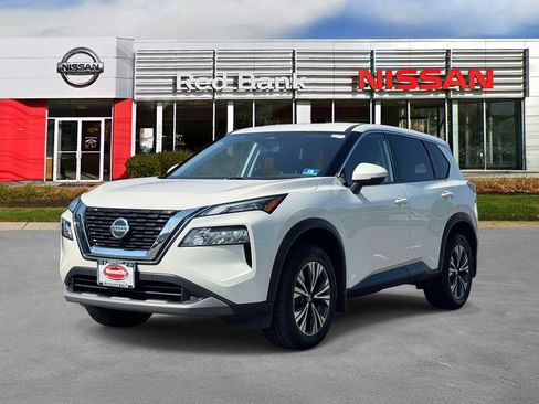 Used 2021 Nissan Rogue SV AWD/4WD image 2