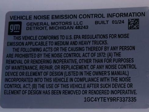 Used 2024 Chevrolet Silverado 3500 LT w/ Convenience Package image 48