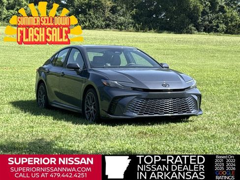 Used 2026 Toyota Camry XSE AWD/4WD image 1