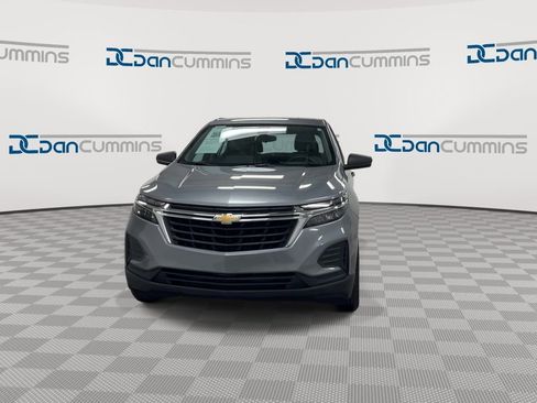 Used 2024 Chevrolet Equinox LS image 3