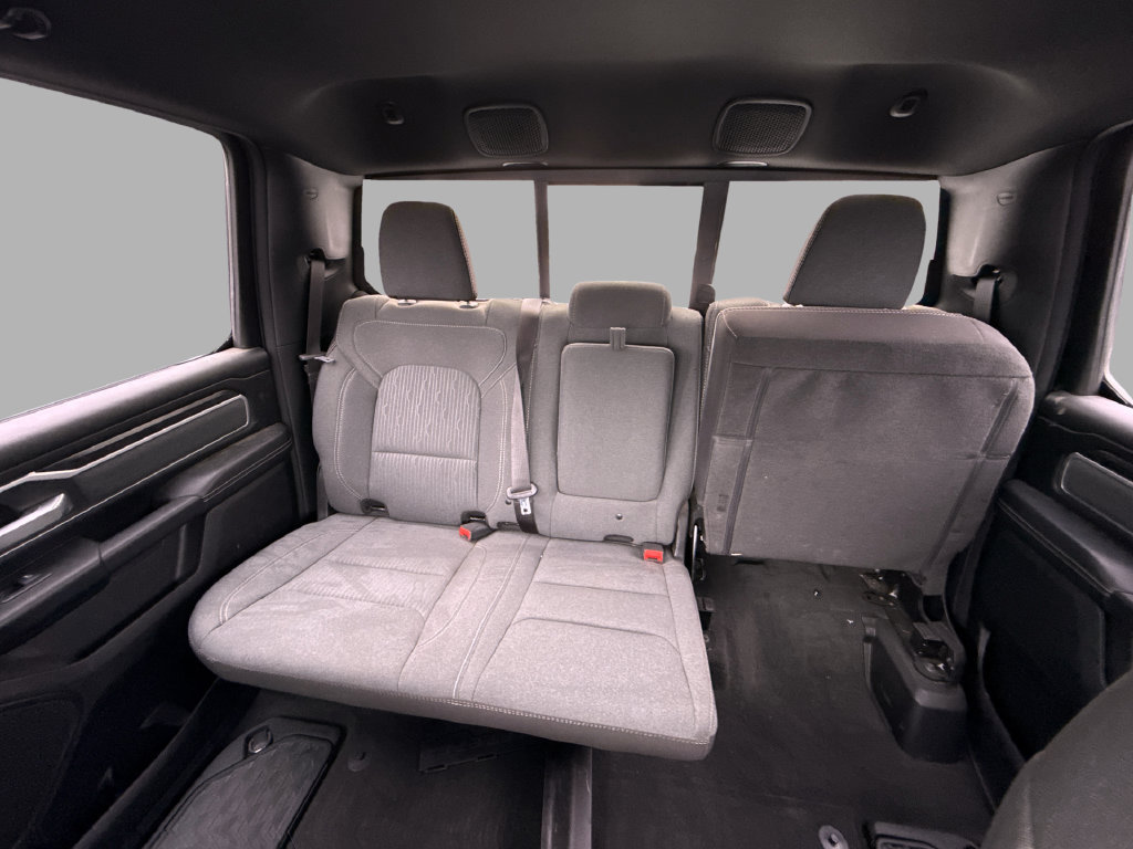 Used 2023 RAM 1500 4x4 Crew Cab image 33