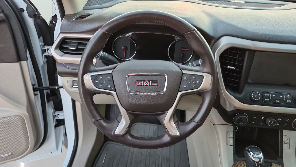 Used 2019 GMC Acadia Denali AWD/4WD image 12