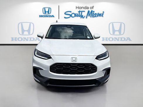 New 2027 Honda HR-V LX image 2