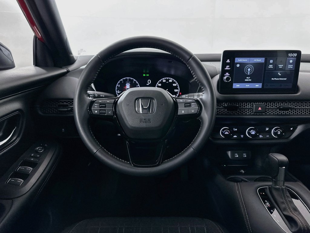 Certified 2027 Honda HR-V Sport image 21