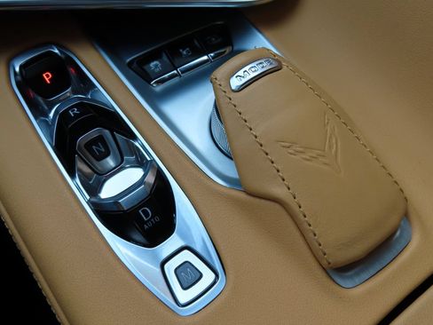 Used 2023 Chevrolet Corvette Stingray Preferred Conv w/ Z51 Performance Package RWD image 14