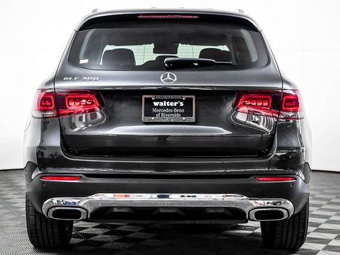 Used 2022 Mercedes-Benz GLC 300 image 7