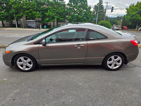 Used 2006 Honda Civic EX image 2