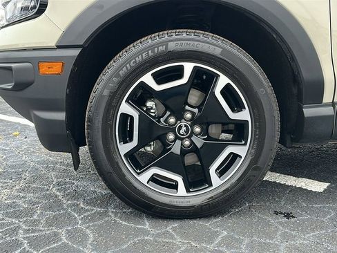 Used 2024 Ford Bronco Sport Outer Banks w/ Tech Package image 14