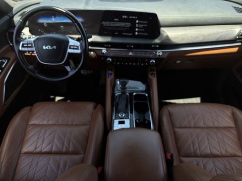 Used 2024 Kia Telluride SX Prestige X-Line AWD/4WD image 11