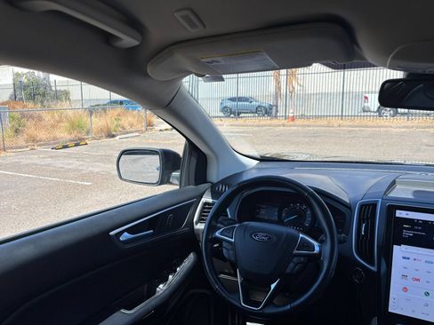 Used 2023 Ford Edge SEL AWD/4WD image 34