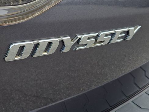 Used 2016 Honda Odyssey SE image 12