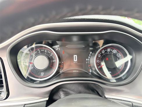 Used 2022 Dodge Challenger GT AWD/4WD image 14