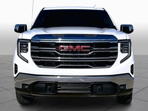Used 2024 GMC Sierra 1500 SLT image 4